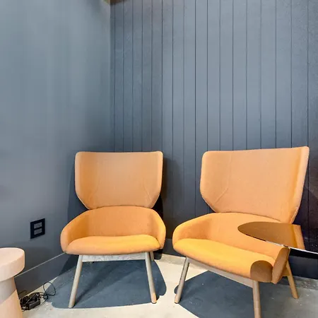 South Loop Rooftop With In & Out Parking 1 Apartment Chicago