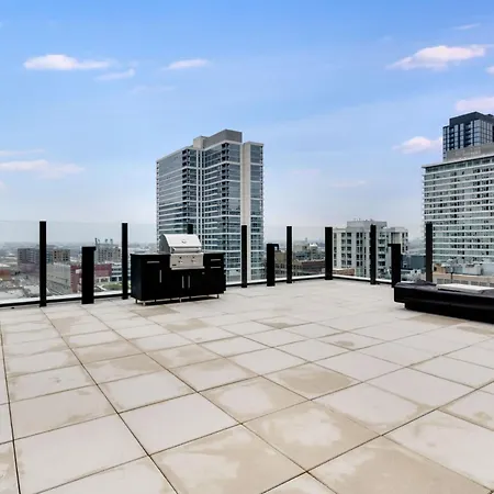 Apartment South Loop Rooftop With In & Out Parking 1 Chicago