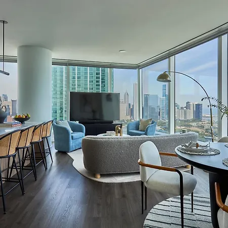 Lux Apts With Views And Amenities *