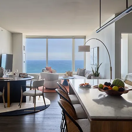 Lux Apts With Views And Amenities *