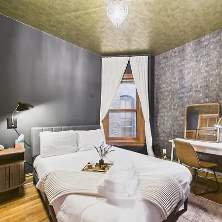 Apartment The Addison Art Deco Executive Retreat Garage Chicago