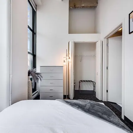 West Loop - Views With In & Out Parking 6 * Chicago