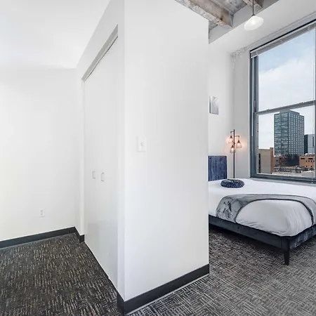 West Loop - Views With In & Out Parking 1 * Chicago