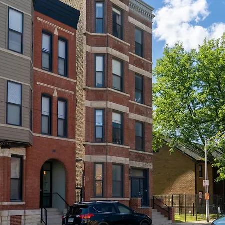 Flexhome West Town - Spacious 2br Duplex - Sleeps 8 Chicago