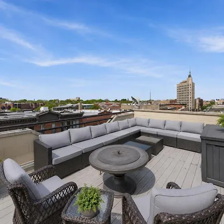 Holiday home Amazing Wicker Park Penthouse With Skyline Views