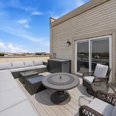 Holiday home Amazing Wicker Park Penthouse With Skyline Views *