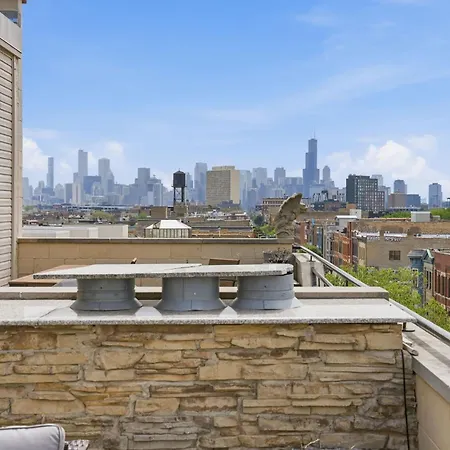 Amazing Wicker Park Penthouse With Skyline Views Holiday home Chicago