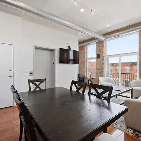 Amazing Wicker Park Penthouse With Skyline Views Holiday home *