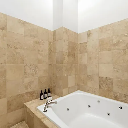 Holiday home Amazing Wicker Park Penthouse With Skyline Views