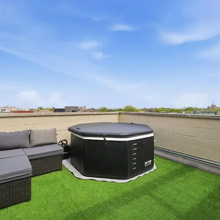Amazing Wicker Park Penthouse With Skyline Views Holiday home