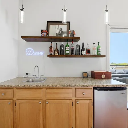 Amazing Wicker Park Penthouse With Skyline Views Chicago