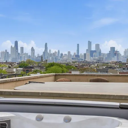Amazing Wicker Park Penthouse With Skyline Views Holiday home