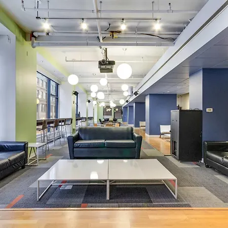Apartment Downtown With Free In & Out Parking 5 Chicago
