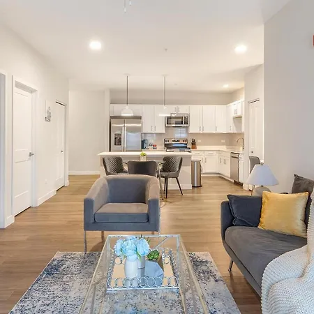Landing Modern 2bd Clubhouse Gym *