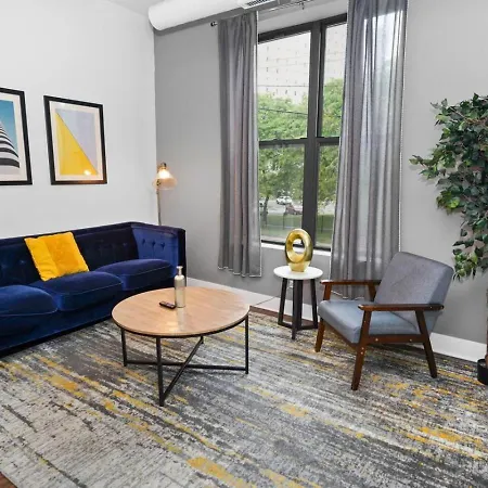 Cozy Smoke Ok 3br Near Mccormick Apartment Chicago