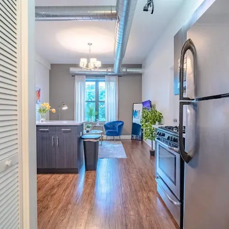 Spacious 3br Smoke Ok Near Mccormick Place *