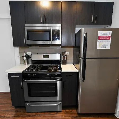 Apartment Cozy Smoke Ok 3br Near Mccormick *