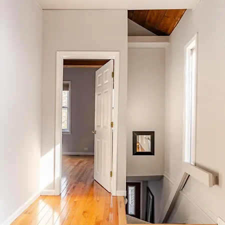 Stunning Home, Epic Game Room, Prime Location