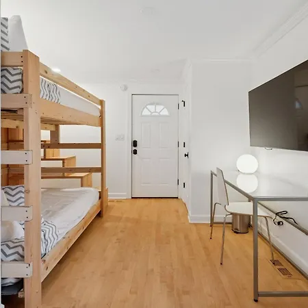 Giant 5br, Pool Table, 15 Min To Cubs & Mag Mile Chicago