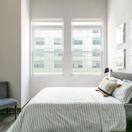 Holiday home Mich Ave Downtown Penthouse - Rooftop Gym #8