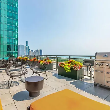 Downtown Penthouse - Mich Ave 2bd Gym And Views #12 Holiday home