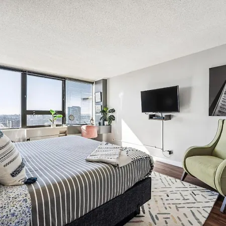Downtown Mich Ave, Grant Park, Museums 2bd-2ba #20