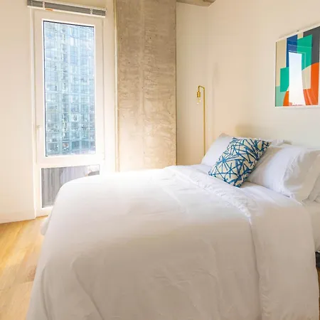 Modern 3br Near North Ave Shops * Chicago