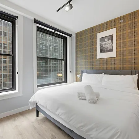 The Plymouth Chicago 4-Br Apartment In Printers Row - Free Parking, Gym & Rooftop 3* Chicago