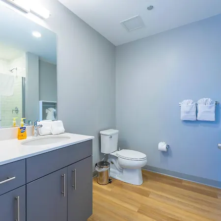 Holiday home Modern 3br Near North Ave Shops Chicago