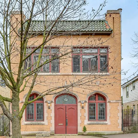 Historic 1930s Retreat! Walk To Wicker Park *