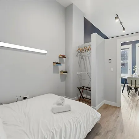 The Plymouth 3bd 4*