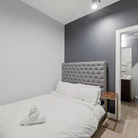 Aparthotel The Plymouth Chicago 4-Br Apartment In Printers Row - Free Parking, Gym & Rooftop 3*