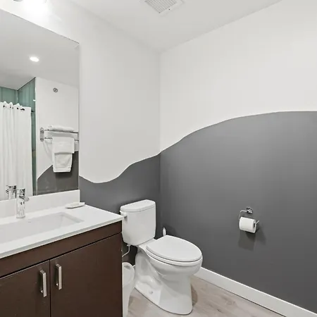 Aparthotel The Plymouth Chicago 4-Br Apartment In Printers Row - Free Parking, Gym & Rooftop 3*