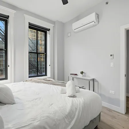 Aparthotel The Plymouth Chicago 4-Br Apartment In Printers Row - Free Parking, Gym & Rooftop Chicago