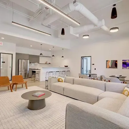 Modern 3br Near North Ave Shops * Chicago