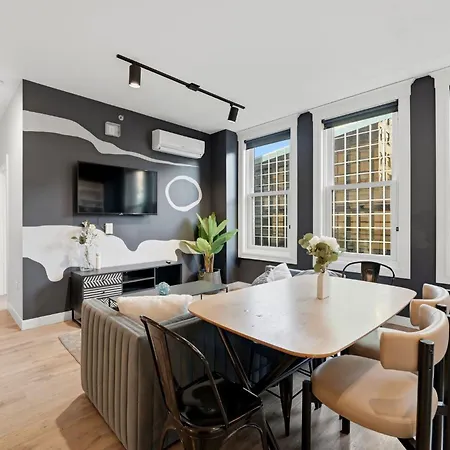 Aparthotel The Plymouth Chicago 4-Br Apartment In Printers Row - Free Parking, Gym & Rooftop Chicago