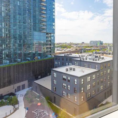 Modern 3br Near North Ave Shops * Chicago