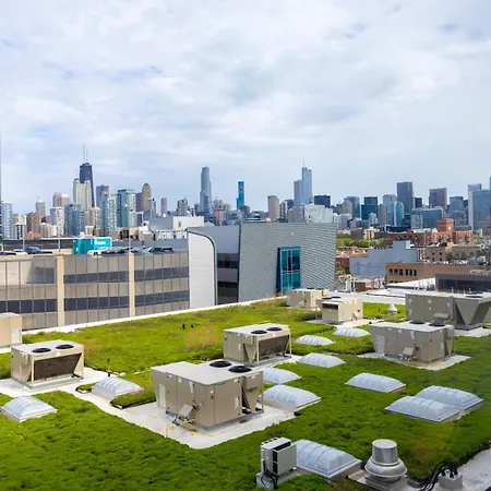 4br Modern Urban Escape Walk To Zoo Lakefront & Red Line *