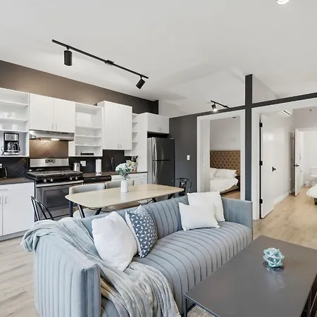 The Plymouth Chicago 4-Br Apartment In Printers Row - Free Parking, Gym & Rooftop Aparthotel