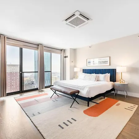 Apartment Downtown Penthouse Views Gym, Parking #1 Chicago