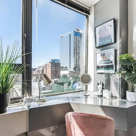 Mich Ave Downtown, Park, Museums 2bd-2ba #4
