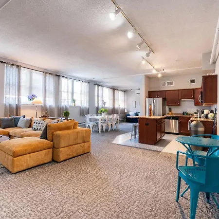 Apartment Spacious Downtwn Penthouse Vintage 3bd-gym & Balcony #2