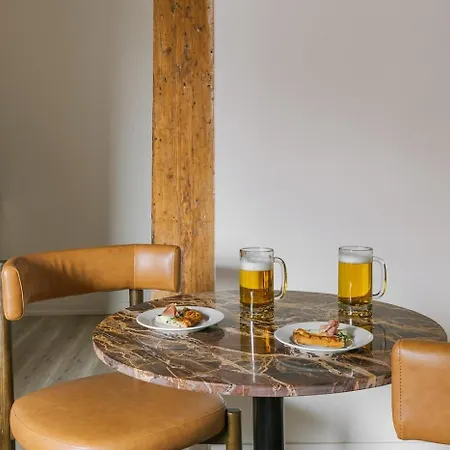 Livn West Loop 1 Br Apartment *