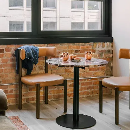 Apartment Livn West Loop King Chicago