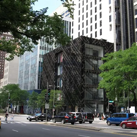 Gold Coast Mag Mile Location #1