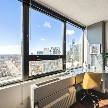 Apartment Mich Ave Downtown 2bd, Grant Park Museums #25 Chicago