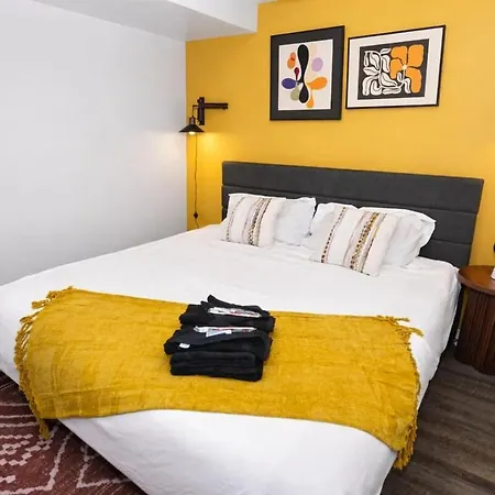 3 King Beds Near Wicker Park * Chicago