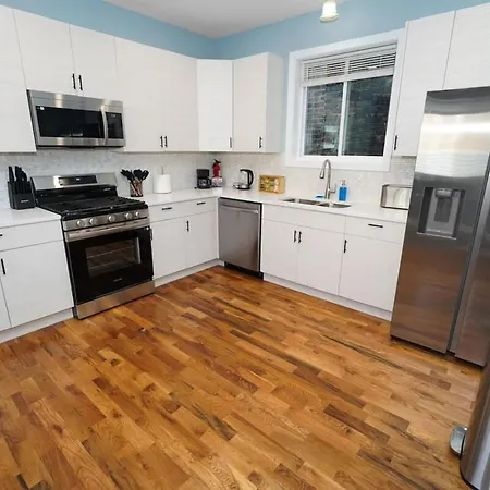 Apartment 3br Oasis Near Downtown & United Center