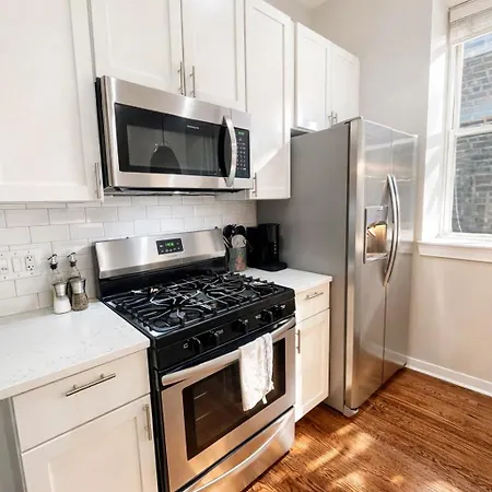 Apartment Flexhome West Town - Spacious 2br Duplex - Sleeps 8 Chicago