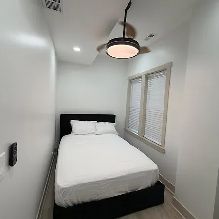 Apartment Living Like A Local In The Heart Of Bronzeville